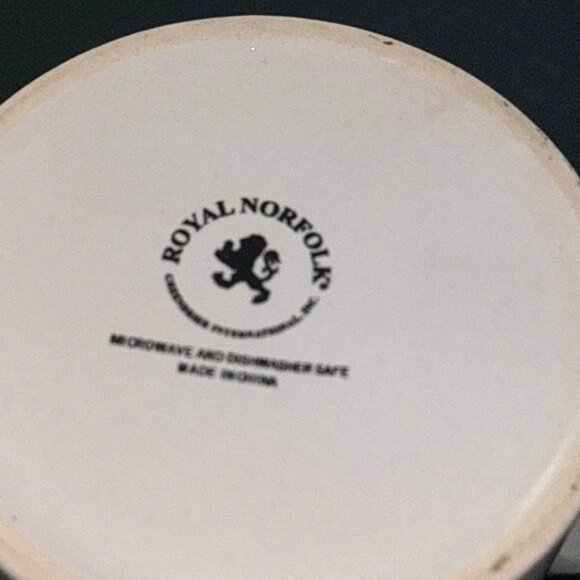 Pets Turn A House Into A Home Ceramic Coffee Mug - Picture 3 of 5